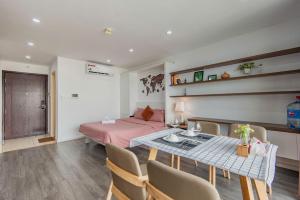 Vinhomes DCapitale Luxury Apartment - Brian Homes