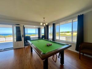 Sandy Shores Vincentia Across the Road from the Beach! Linen Not Provided