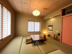 Renovated room! Japanese inn Matsumoto