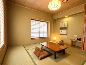 Renovated room! Japanese inn Matsumoto