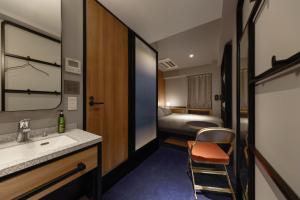 BASE LAYER HOTEL Fukuoka
