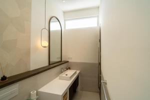 Heart of Bingin, 4BR Family Villa Ulana