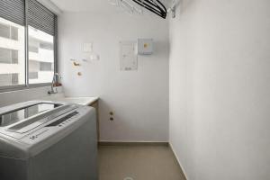 Apartamento Rodadero Sur - Gaira, con piscina y mar a una cuadra