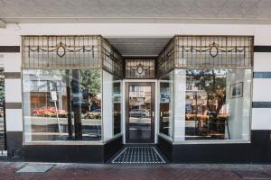 Royal Hotel Orange