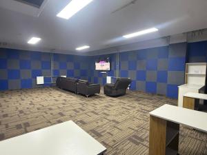 Hi Zuun Hostel