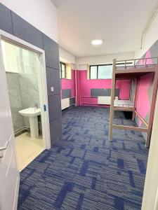 Hi Zuun Hostel