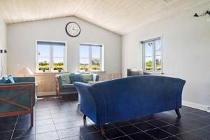 Bright Beach House Near Sea And Outdoor Living