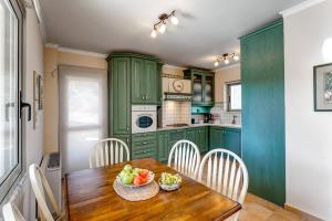 Villa Olive Grove by Villa Plus