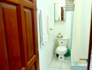 See Belize SUNRISE Sea View Studio with Pool & Deck, 1st Floor