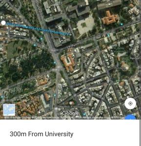 Isalos Urban Oasis Thessaloniki - Tranquil Garden Retreat - Walk to City Center - Free Easy Parking - Near Helexpo & University