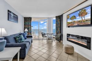 Atlantica 503 – Modern Oceanfront Stay