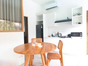 1BR Tropical Villa With Pool - Canggu - Berawa