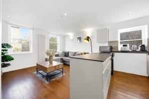Kensington 2Bed 2Bath Breakfast