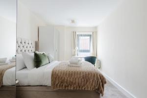 Beautifully Presented 2BDR Flat in Canada Water