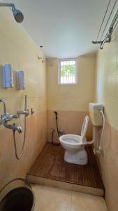 Luxury 4BHK Bunglow in Posh Colony -102