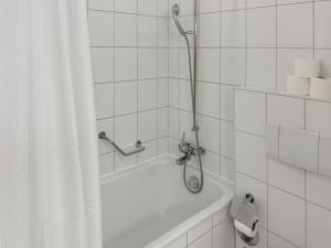 Quiet 1BR in the city center - Hammer 4