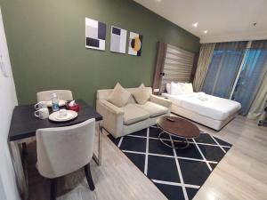 Ensuite Stay at Ramad KL
