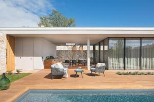 Luxury Villa Serenity Pula 3 with Heated Pool