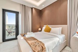 StayShort - Fresh and Modern Studio in JVT that Sleeps 2