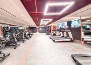 StayShort - Fresh and Modern Studio in JVT that Sleeps 2