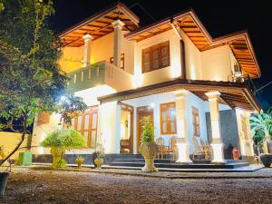 Villa Zimora Hikkaduwa