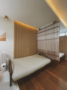 Queensland Manor Condominium Deluxe Suite