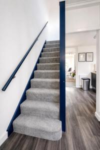 LimeTree in the Blue House - Cambridge Central Stay