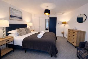 LimeTree in the Blue House - Cambridge Central Stay