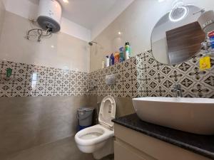 Mahadev Hotel