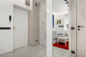 Przytulne Studio Blisko Błoni Krakowskich by Noclegi Renters