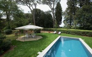 The Florentine Heritage Estate - Pool & Jacuzzi