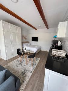 The Luxe Studio