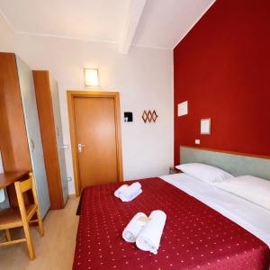 Hotel Villa Tina Easy Stay Room Only