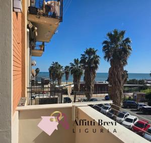 Casa al mare Zinola by Affitti brevi Savona