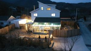 Mung-ha-ni Private House