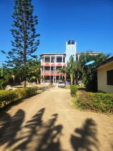 Diana Kikis Homes