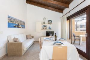 Casa Azzurra - House with pool inside the nature