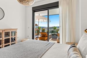 Scandi Style Sea View A113