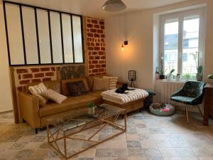 Maison complete proche circuit centre ville 8 a 10 personnes 4 chambres 2 salle de bain