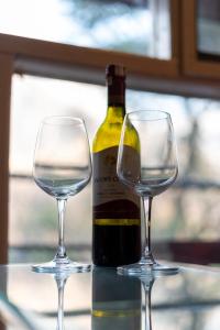 Mud House Entire Cottage