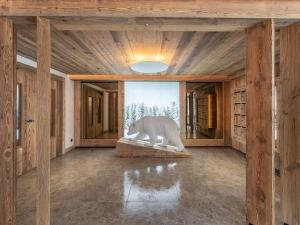 Appartement neuf à Méribel avec sauna et parking - FR-1-565-92