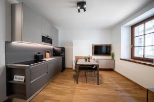 Central Living 1