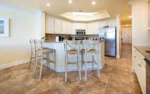 The Oasis 909 formerly Phoenix West II 909 condo