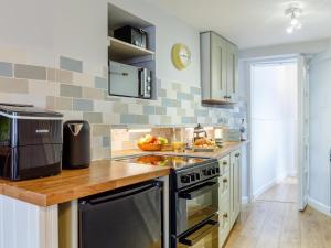 2 Bed in Polruan oc-82949