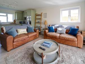 3 Bed in Wadebridge oc-60055