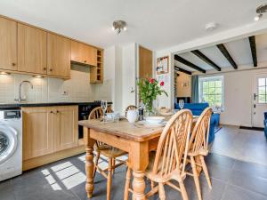 2 Bed in Wadebridge oc-kcott