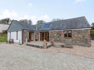 3 Bed in Callington oc-mbarn