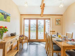 3 Bed in Callington oc-mbarn
