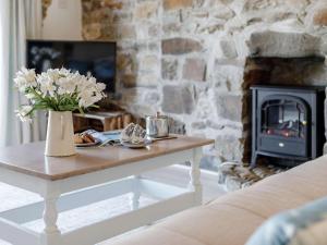 1 Bed in Bude oc-81124