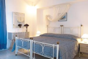 Vardia Bay Studios Folegandros Greece
